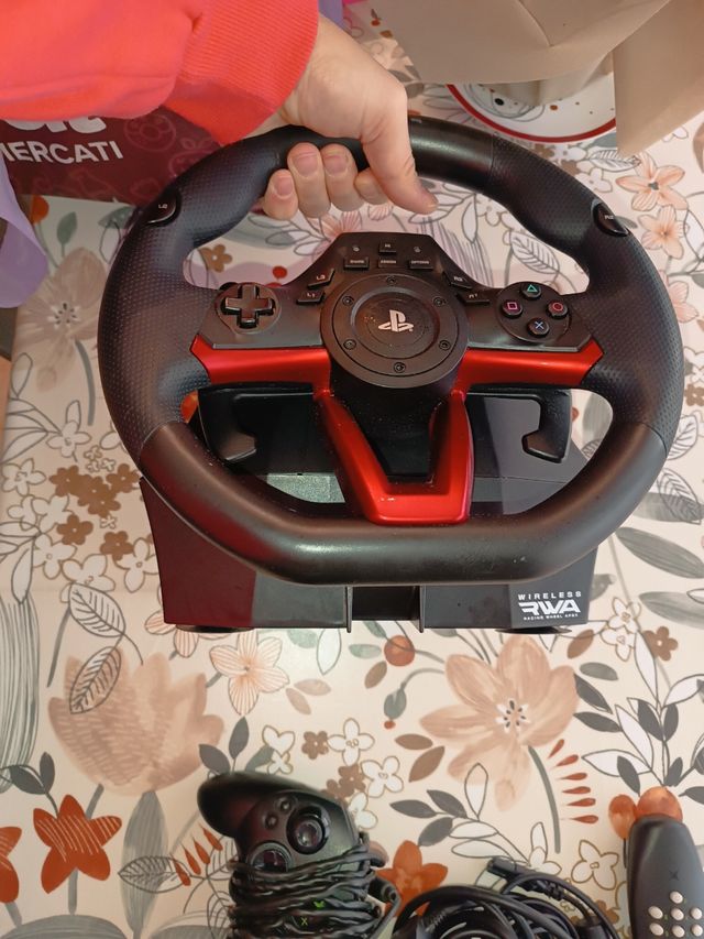 Volante ps4 LEGGERE