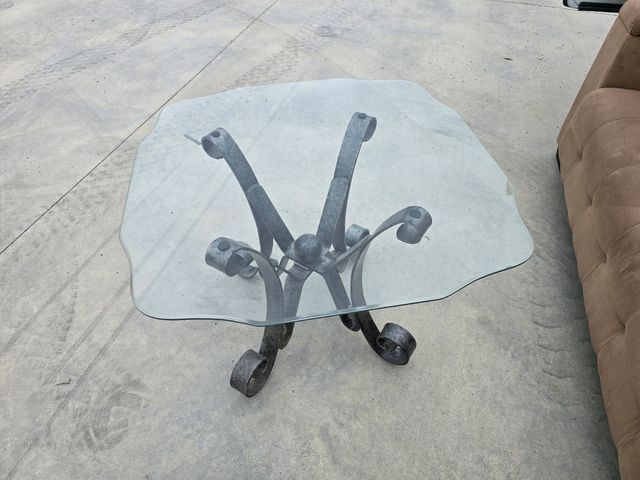 MESITA DE CENTRO ☎️683469031☎️