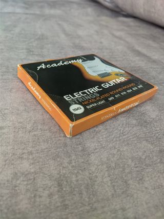 Guitarra ST300-BLK - Type Strat vintage - Black