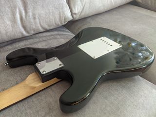 Guitarra ST300-BLK - Type Strat vintage - Black