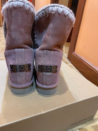 Botas Mou