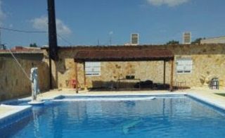 Sombrillas y pergolas de brezo mimbre