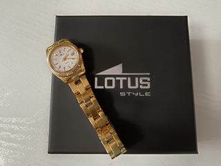 Relog Lotus