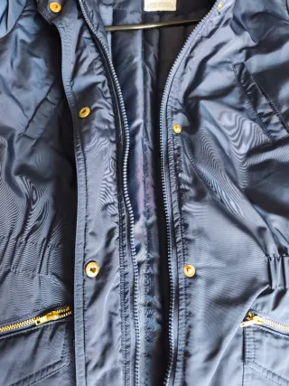 Abrigo acolchado azul