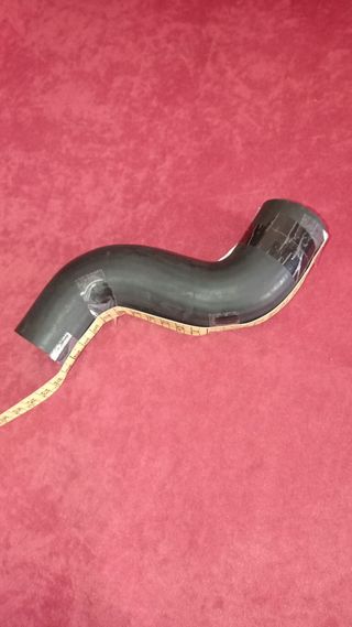 Manguito bomba de agua del Opel Corsa y Kadett.