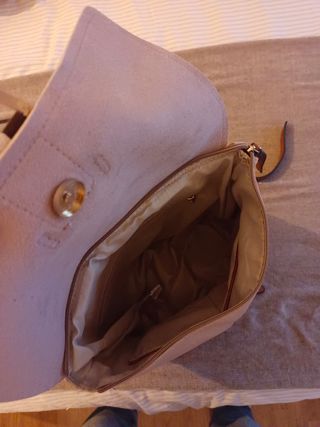 Mochila beige mujer