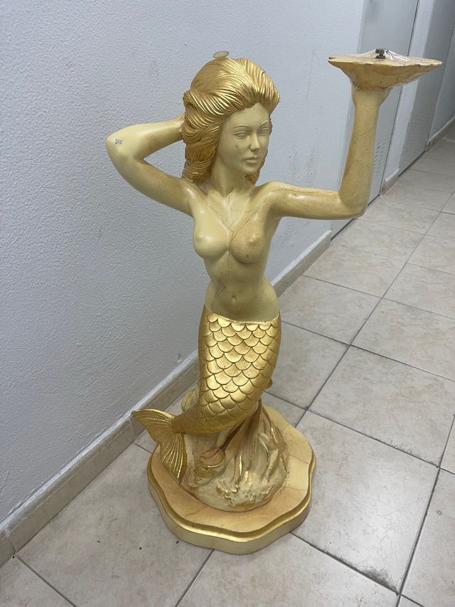 figura Sirena dorada decoracion