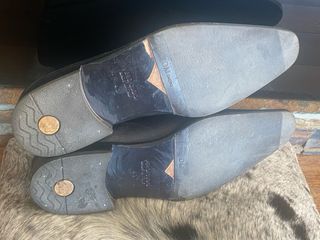 Zapato negro de hombre