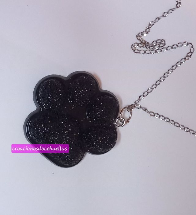 Collar huellita de perro/gato