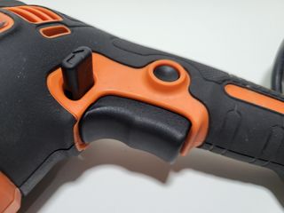 Taladro beh710 black and decker