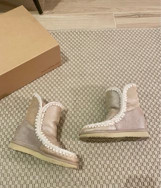 Botas Mou
