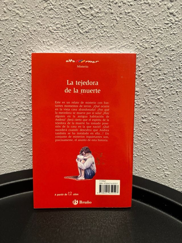 La tejedora de la muerte (Alta Mar / Open Sea) (Sp