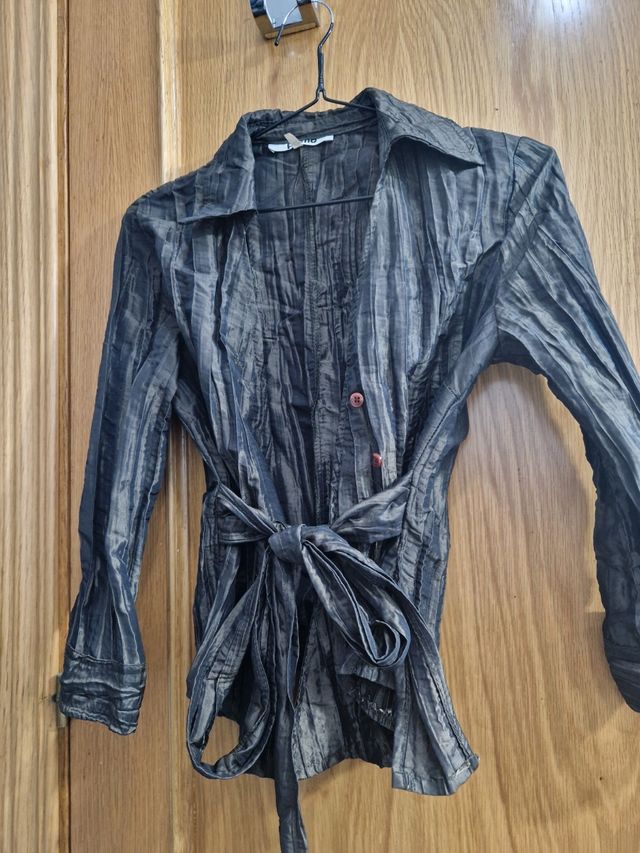 Sobrecamisa/ camisa fiesta