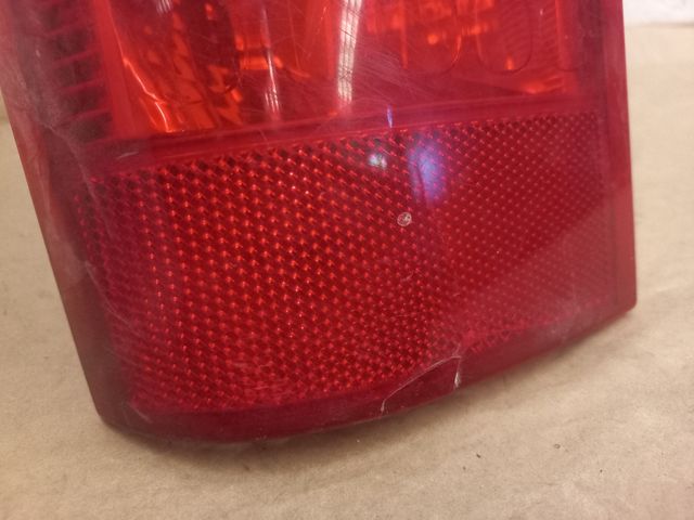 Piloto trasero izquierdo ford transit