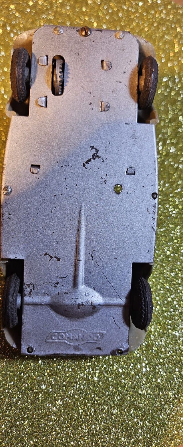 Biscuter voisin. Comando