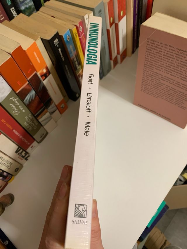 Inmunologia, revision cientifica de M.Teresa Galla