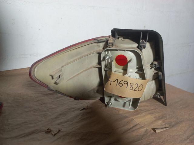 Piloto derecho Mercedes clase A