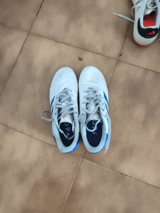 Botas futbol niño