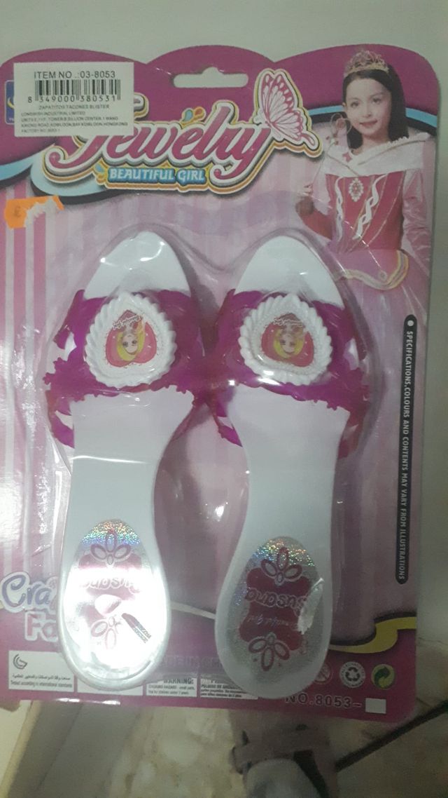 Juguete infantil zapatos tacón princesa