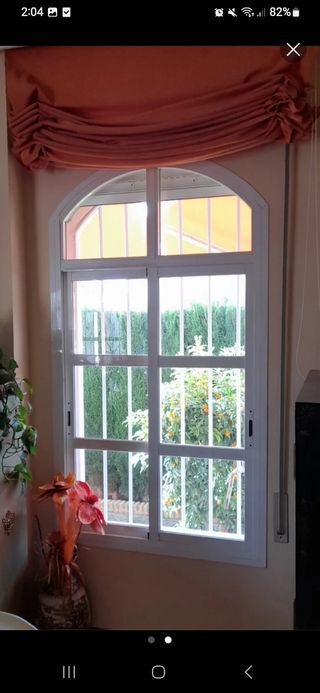 Ventana de aluminio medidas 1.79,05 largo 99 anc