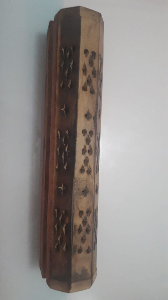 Caja quema incienso madera