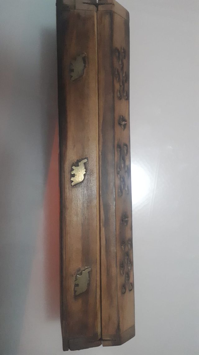 Caja quema incienso madera