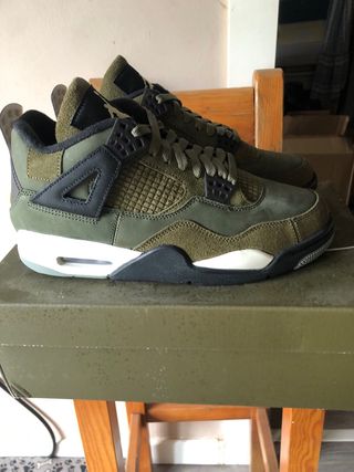 Air Jordan 4