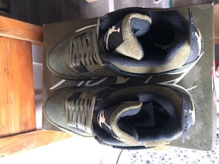 Air Jordan 4