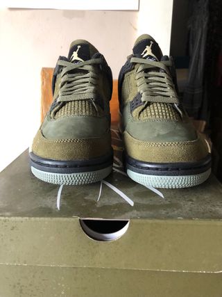 Air Jordan 4