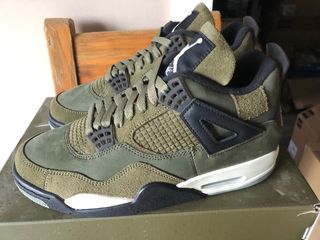 Air Jordan 4