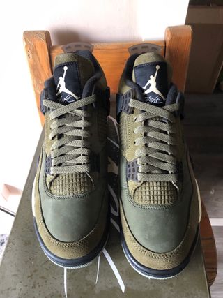 Air Jordan 4
