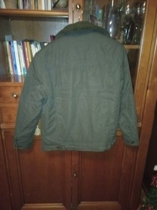 Cazadora chico. Talla S o M