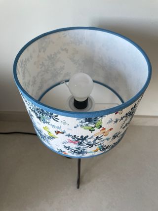 Pantalla de tela de mariposas