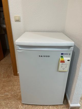 Frigorifico bajo encimera 