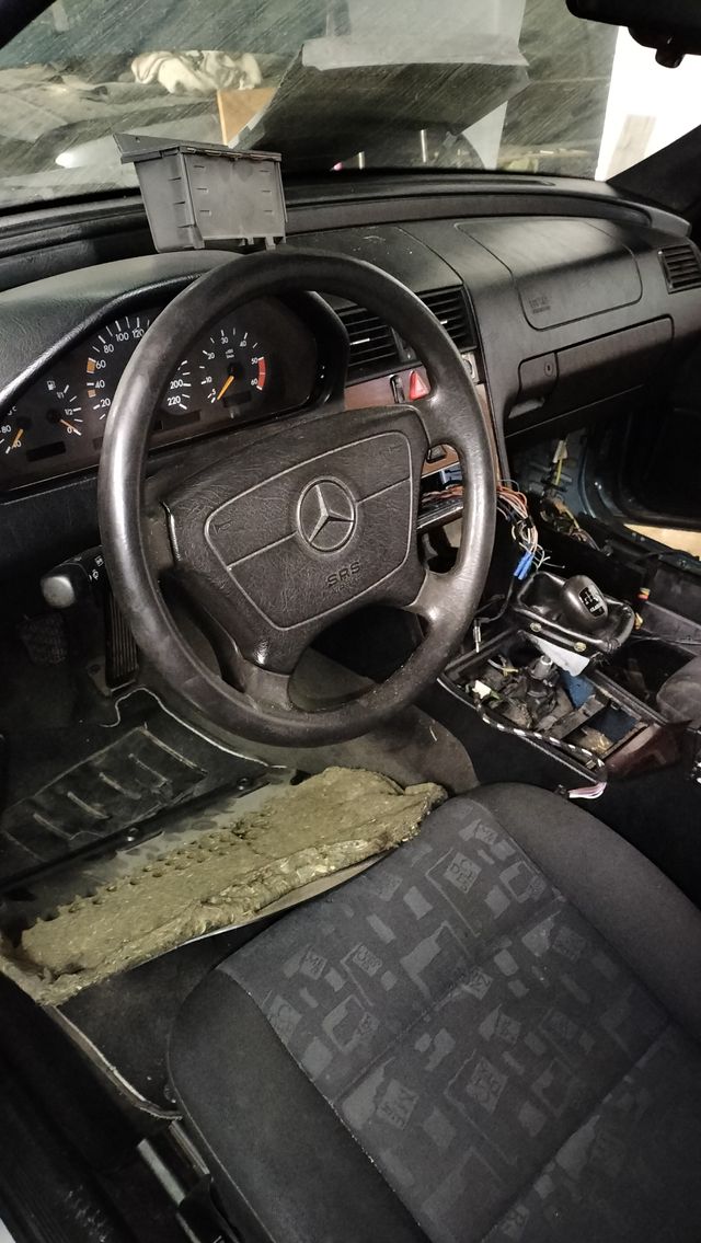 DESPIECE Mercedes-Benz Clase C 1996 250TURBODIESEL