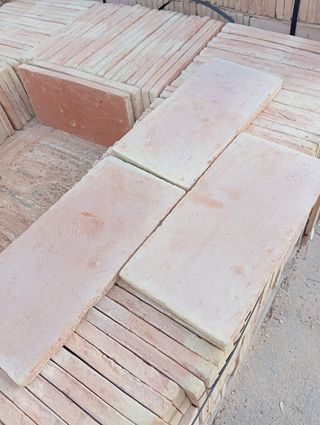 Baldosas barro manual 