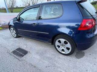 Volkswagen Golf V 2007 193.563 llanta 15" o 17"