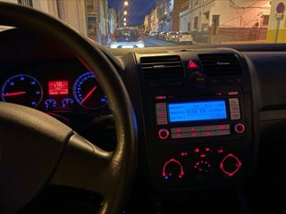 Volkswagen Golf V 2007 193.563 llanta 15" o 17"