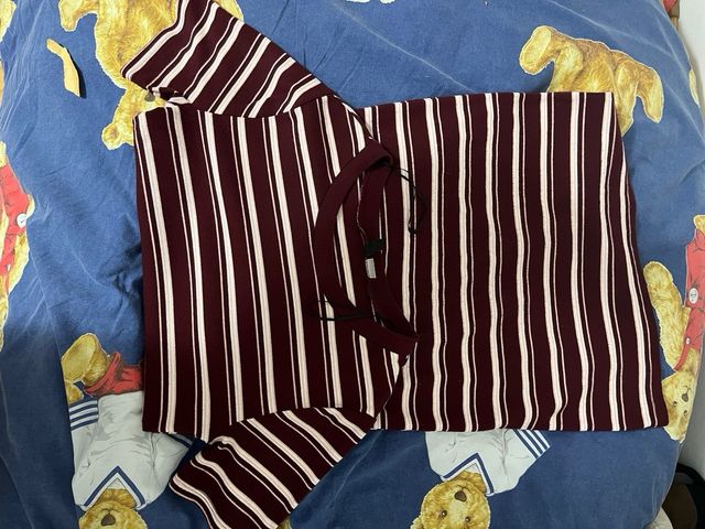 Vestito a righe estivo a maniche corte