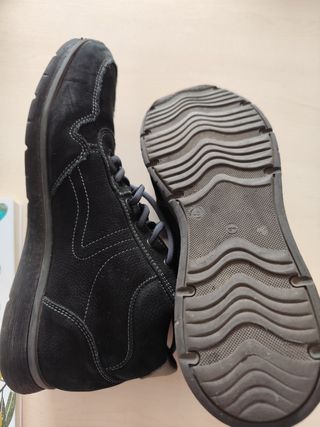 Zapato invierno. Como nuevo. Talla 42.