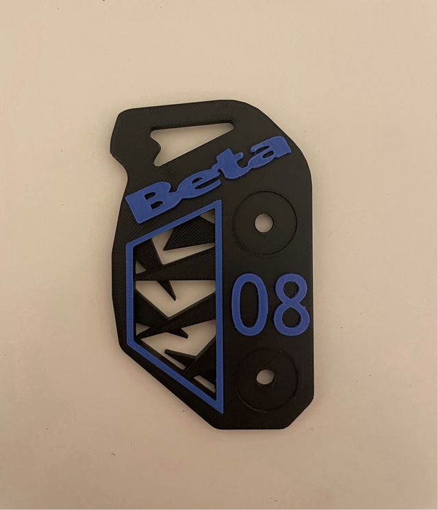 Tapa de bomba de freno trasero personalizada