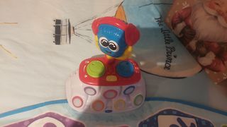 Mantita piano von sonido.bebe marca Chicco