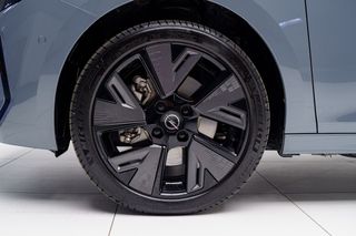 Opel Corsa GS LONG RANGE BEV 51KWH 156 CV 5P