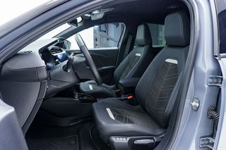 Opel Corsa GS LONG RANGE BEV 51KWH 156 CV 5P