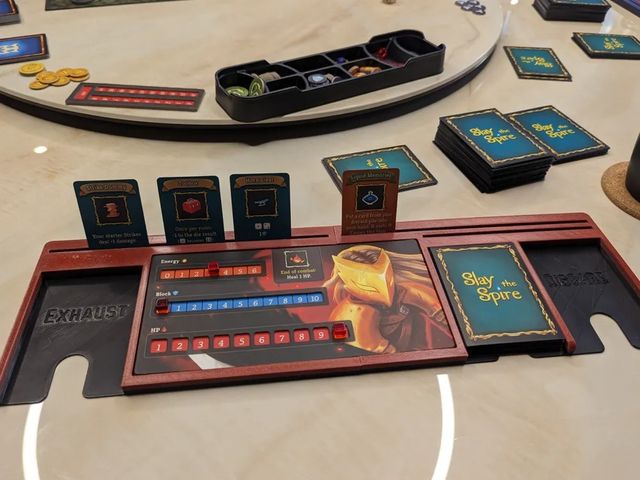 Slay the Spire: Deluxe