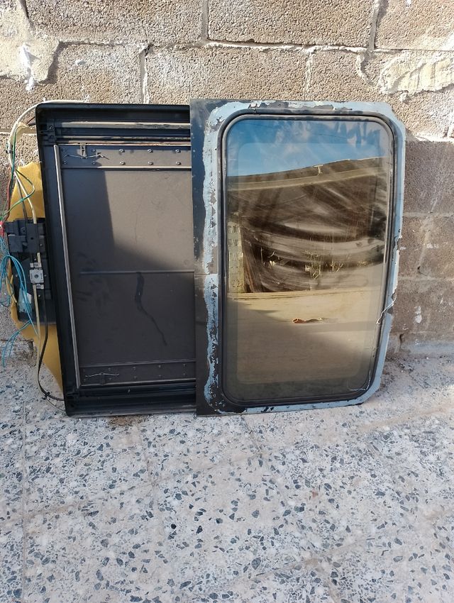 Techo solar eléctrico Hollandia