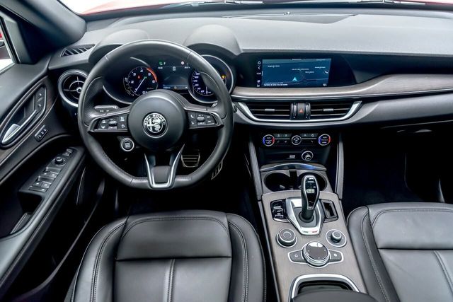 Alfa Romeo Stelvio TI 2.2 D TURBO 210 CV AUTO 4WD 5P