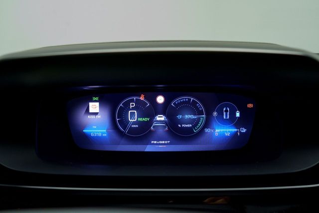 Peugeot 308 FIRST EDITION BEV 54KWH 156 CV 5P