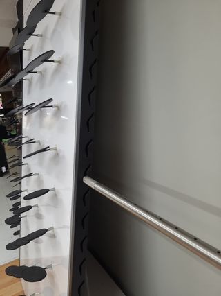 Mueble colgador perchero zaparillero