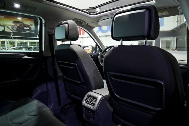 Volkswagen Tiguan   Sport 2.0 TDI 140kW 190CV 4Motion DSG 